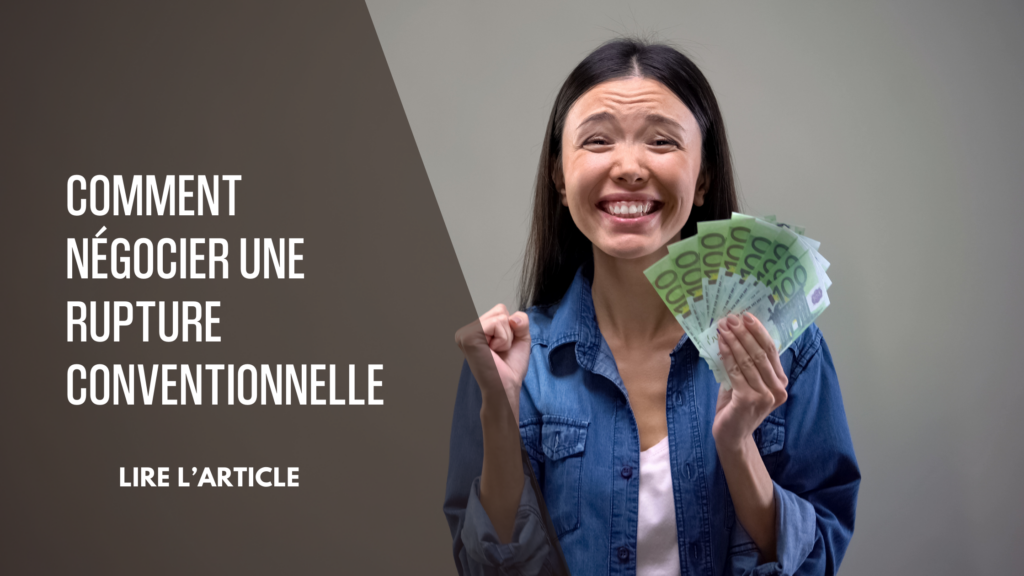 La rupture conventionnelle est une option de plus en plus courante pour mettre fin à un contrat de travail d'un commun accord avec ton employeur. En 2022, le nombre de ruptures conventionnelles en France a dépassé les 500 000, et en 2023, on a atteint 514 706. Les chiffres de 2024 montrent déjà une hausse continue, avec 132 468 ruptures conventionnelles signées au premier trimestre, soit 2,3 % de plus que le dernier trimestre 2023. Si tu envisages cette option, voici des conseils concrets pour bien négocier ta rupture conventionnelle. 1. Comprends bien tes Droits Avant de commencer toute négociation, assure-toi de bien connaître tes droits. La rupture conventionnelle te permet de quitter ton emploi avec une indemnité et de bénéficier des allocations chômage. C'est différent d'une démission, où tu n'aurais pas ces avantages. Par exemple, si tu as cinq ans d’ancienneté, tu as droit à une indemnité minimum équivalente à un quart de mois de salaire par année travaillée. Il est important de connaître ces chiffres pour savoir ce que tu peux demander. 2. Prépare tes Arguments Une bonne préparation est essentielle. Calcule l’indemnité minimum que tu peux recevoir, mais ne t’arrête pas là. Pense à ta situation actuelle : as-tu des projets pour la suite ? As-tu besoin de temps pour te retourner ? Si tu es par exemple le seul soutien de ta famille, tu peux utiliser cet argument pour justifier une demande d’indemnité plus élevée ou un délai de départ plus long. Prends aussi le temps de te renseigner sur les pratiques dans ton secteur. Si tu sais que dans des entreprises similaires, les salariés avec ton ancienneté ont obtenu des indemnités plus élevées, tu peux t’appuyer sur ces exemples pour renforcer ta position. 3. Aborde la Discussion Quand tu es prêt, prends rendez-vous avec ton employeur pour discuter de la rupture conventionnelle. Commence par expliquer clairement tes motivations. Par exemple, si tu as un projet professionnel ou personnel qui nécessite du temps ou une transition en douceur, explique-le. Sois honnête et direct, mais garde un ton positif. Tu peux dire : "Je pense que la rupture conventionnelle pourrait être bénéfique pour nous deux, car cela me permettrait de me consacrer pleinement à mon projet de reconversion." Si ton employeur est réticent, rappelle les avantages pour lui : il évite un potentiel contentieux et peut recruter quelqu’un de nouveau rapidement. 4. Négocie l'Indemnité et les Détails L'indemnité de rupture est le cœur de la négociation, et c'est là que tu dois être particulièrement stratégique. Ne te contente pas du minimum légal. Tu as probablement investi des années de travail dans cette entreprise, et il est essentiel que cela soit reconnu financièrement. Voici comment aborder cette discussion de manière efficace. Sois prêt à argumenter solidement : Avant tout, connais tes chiffres. Renseigne-toi sur le montant exact auquel tu as droit en fonction de ton ancienneté, mais vise plus haut. Si tu as contribué de manière significative à des projets clés ou si tu as joué un rôle important dans le développement de l'entreprise, utilise ces éléments pour justifier ta demande. Par exemple, si tu as mené à bien un projet qui a rapporté beaucoup à l'entreprise, dis-le clairement : "J'ai été un acteur clé dans le succès du projet X, qui a permis à l'entreprise de générer X euros de chiffre d'affaires. Je pense qu'une indemnité plus élevée serait juste compte tenu de cette contribution." Compare avec le marché : Fais des recherches sur ce que d'autres salariés dans ta situation ont obtenu dans des entreprises similaires. Si tu sais que quelqu'un avec ton expérience et ton ancienneté a reçu une indemnité plus élevée, mentionne-le : "Dans notre secteur, il est courant que les salariés avec mon niveau d'ancienneté et de responsabilités reçoivent une indemnité de X mois de salaire. C'est ce que j'aimerais négocier aujourd'hui." N’oublie pas les détails annexes : Négocier ne s'arrête pas à l'indemnité. La date de départ, par exemple, est cruciale. Tu dois t'assurer que tu as assez de temps pour te retourner, terminer tes projets en cours, et préparer ton avenir. Propose une date réaliste qui te convient, tout en expliquant pourquoi ce délai est nécessaire : "Je propose que mon départ soit fixé à [date], ce qui me permettrait de finaliser mes missions et d'assurer une transition sans heurts pour l’équipe." Pense à l'avenir : Si ton contrat inclut une clause de non-concurrence, c'est le moment de la discuter sérieusement. Cette clause peut limiter tes perspectives professionnelles futures, donc sois ferme sur sa suppression ou sur la demande d'une compensation : "La clause de non-concurrence dans mon contrat pourrait m'empêcher de retrouver rapidement un emploi dans mon domaine. Pour cette raison, je demande qu'elle soit supprimée, ou qu'une compensation financière soit prévue." Si tu veux quitter un environnement toxique : La situation se complique si tu souhaites partir parce que ton environnement de travail est devenu toxique. Dans ce cas, il est évident que le bras de fer doit s'accompagner de preuves. Rassemble des éléments concrets : emails, témoignages, incidents répétitifs, tout ce qui peut démontrer un comportement inapproprié de ton employeur ou une atmosphère de travail insupportable. Si nécessaire, n'hésite pas à consulter un avocat spécialisé en droit du travail pour savoir comment utiliser ces preuves à ton avantage. Une fois ces éléments en main, tu peux mettre en avant le fait que l'accord de rupture conventionnelle est une solution pour éviter un conflit ouvert, voire une procédure judiciaire, tout en assurant une sortie respectueuse pour les deux parties. Sois confiant et ferme : Tu n’es pas en train de demander une faveur, mais de négocier ton départ après des années d’engagement. Il est normal de vouloir partir avec des conditions qui reflètent ta valeur. Si ton employeur hésite, reste ferme et réaffirme ta position en toute confiance : "Je crois fermement que cette proposition est juste au regard de ma contribution et de mes années de service. Je suis sûr que nous pouvons trouver un accord qui reflète cela." Ne laisse rien au hasard : Assure-toi que chaque aspect de l'accord est bien écrit. Si tu as négocié une indemnité plus élevée ou d'autres avantages, cela doit apparaître noir sur blanc dans le document final. En suivant ces étapes, tu te donnes les meilleures chances de sortir de cette négociation avec une rupture conventionnelle qui te respecte pleinement. L'objectif est que tu puisses partir en sachant que tu as obtenu ce que tu mérites, tout en préservant ta dignité et ta tranquillité d'esprit. 5. Formalise l'Accord Une fois que tu as trouvé un accord, assure-toi que tout est bien formalisé par écrit. L’accord doit être signé par toi et ton employeur, puis validé par la DREETS pour être officiel. Vérifie que tous les détails dont vous avez parlé sont bien inclus dans le document, notamment l’indemnité, la date de départ, et toute autre condition spécifique. 6. Prépare-toi à l'Imprévu Si ton employeur refuse la rupture conventionnelle ou si les négociations n'aboutissent pas, ne te décourage pas. Continue à travailler tout en explorant d'autres options. Parfois, simplement attendre un moment plus opportun ou retravailler tes arguments peut faire la différence. Garde en tête que tu as toujours la possibilité de partir en démissionnant, même si cela signifie renoncer à certaines indemnités. Conclusion Négocier une rupture conventionnelle demande du temps et de la préparation, mais cela peut te permettre de quitter ton emploi dans de bonnes conditions. En te préparant bien, en sachant quoi demander, et en étant clair dans tes discussions, tu augmentes tes chances d'obtenir un accord qui te convient. Garde toujours à l'esprit tes objectifs et sois prêt à ajuster ta stratégie si nécessaire.